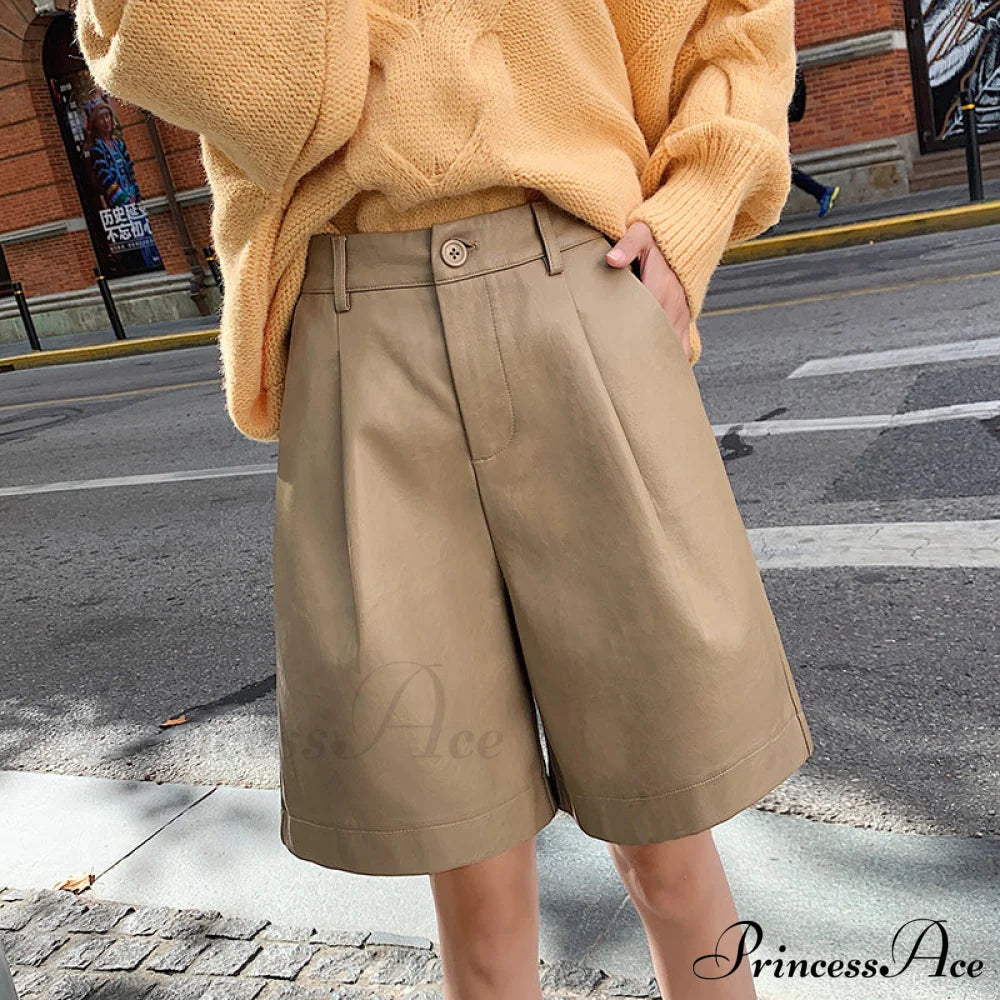 Back Buttons Fashion PU Leather Shorts